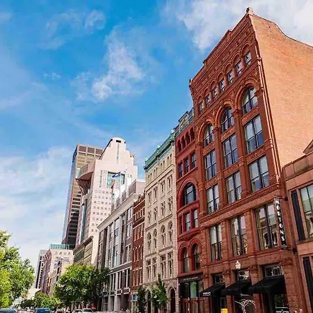 2Br Unit W/ Cinema Room In Nulu Louisville Exterior photo