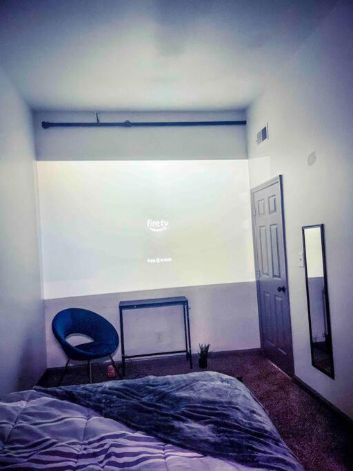2br Unit W/ Cinema In Nulu * Louisville-Jefferson County